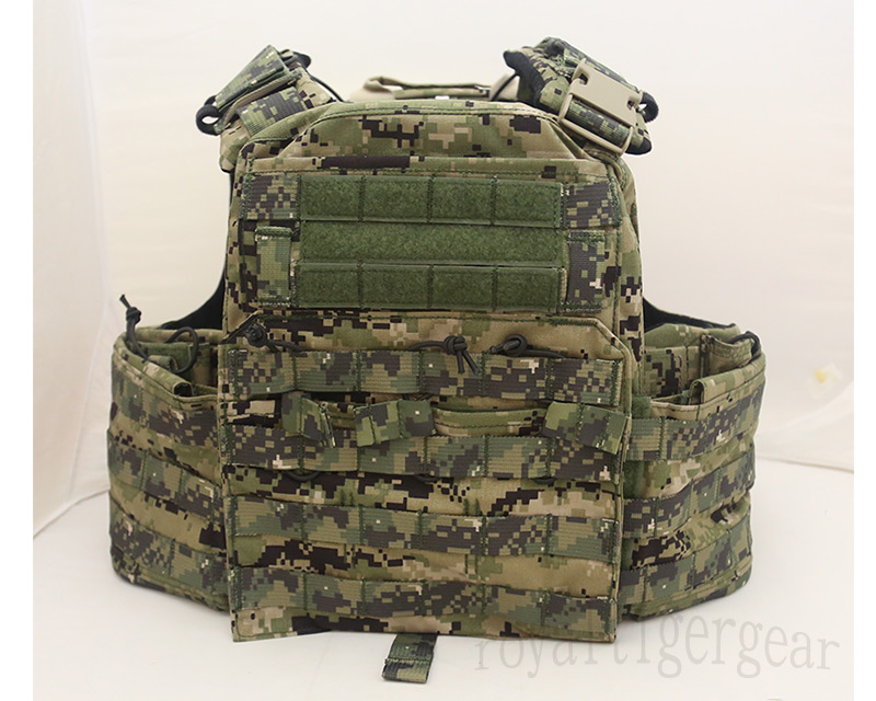 FLYYE Field Compact Plate Carrier CPC Vest - AOR1 , AOR2