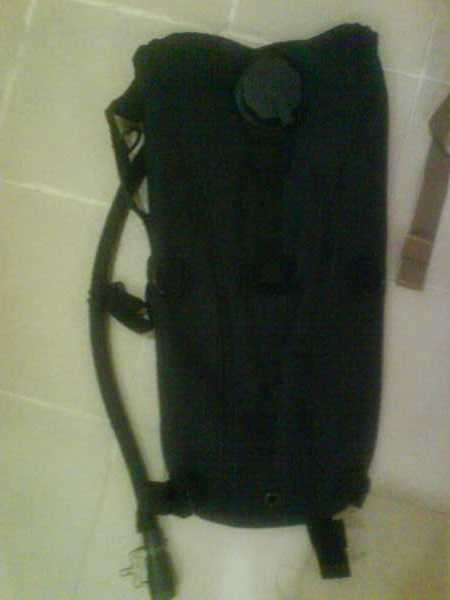 Hydration Backpack w/ 2.5L Bladder - Black