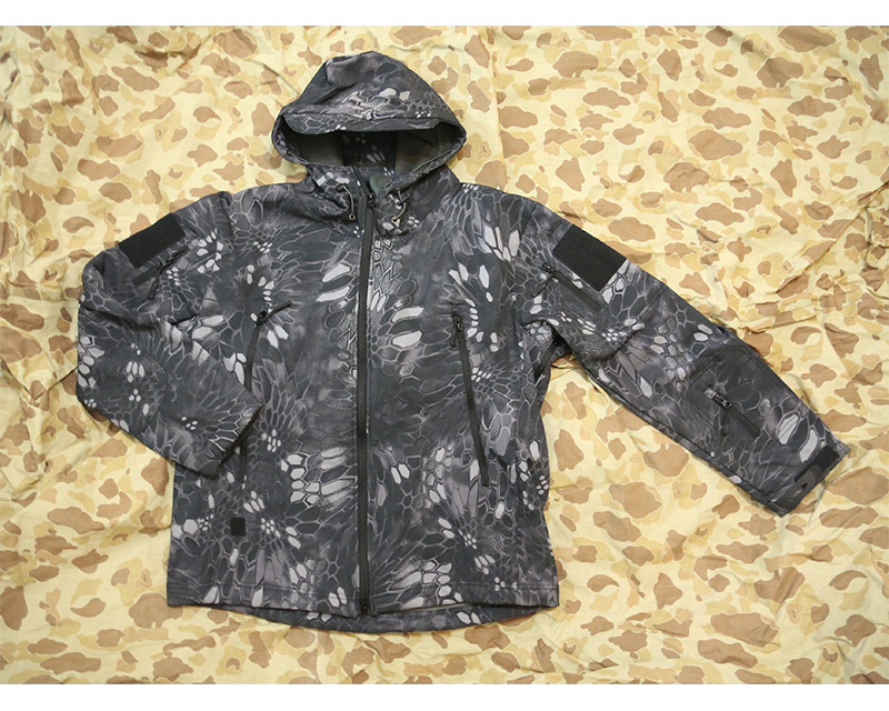 Softshell V4.2 Shark Skin Hood Jacket - Python Snake Camo TYP Night Urban Marines